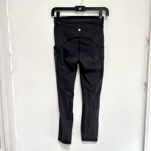 Lululemon Power Thru High Rise Crop